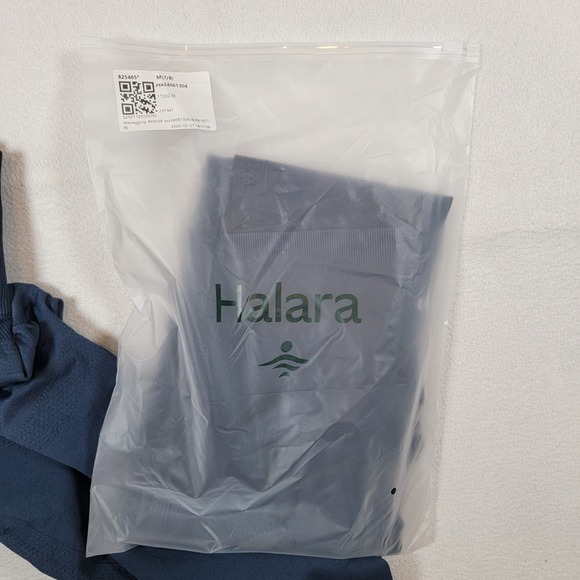 Halara Seamless Navy High Waisted Tummy Control Butt Lifting Yoga Leggings M 7/8 - Picture 2 of 8